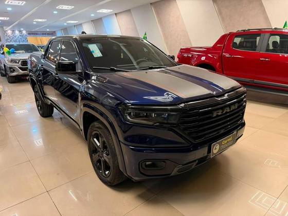 RAM RAMPAGE 2.0 HURRICANE 4 TURBO GASOLINA R/T 4X4 AUTOMÁTICO